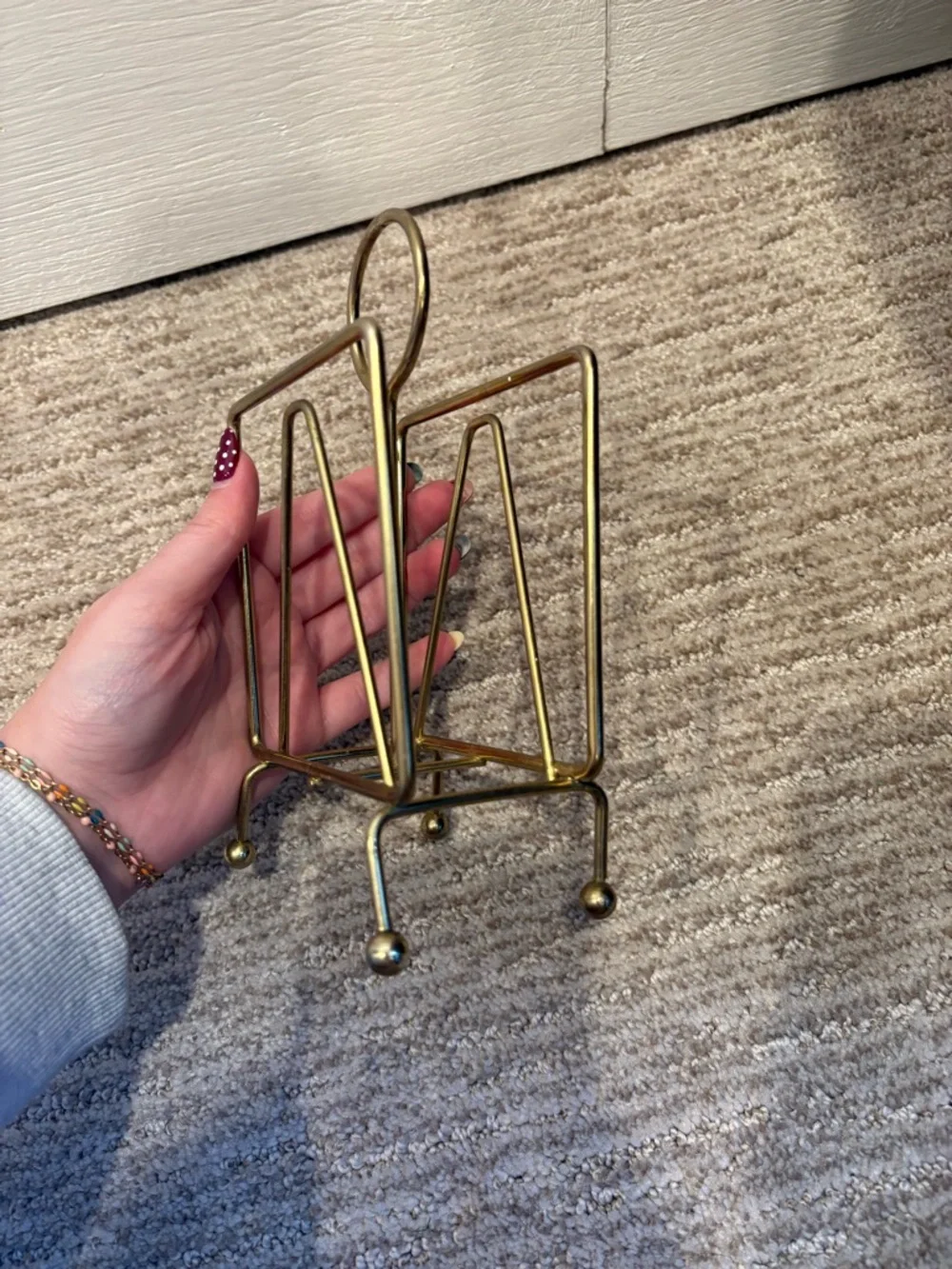 Gold Wire Napkin Holder Stand - Decorative Kitchen Accessory